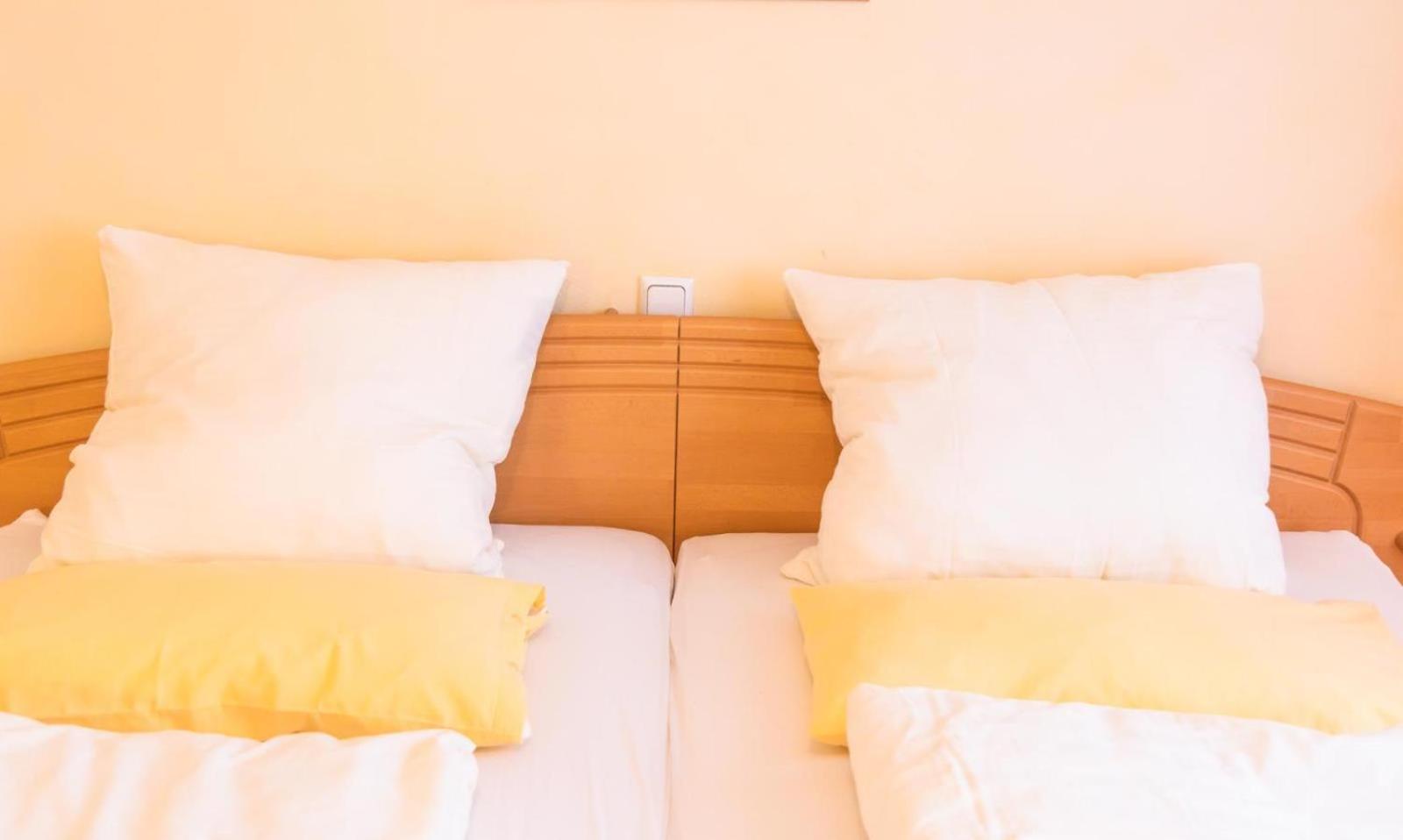 Ferienwohnung 4 Am Petersberg Neef Exteriér fotografie